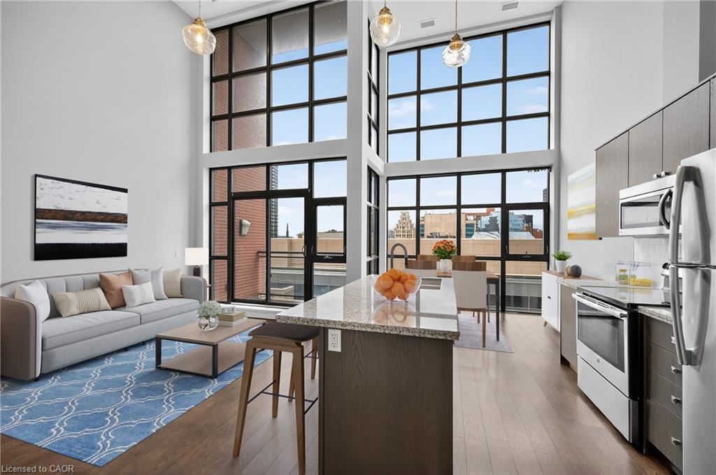 Lph6-112 King Street E, Hamilton, ON - Indoor Photo Showing Kitchen