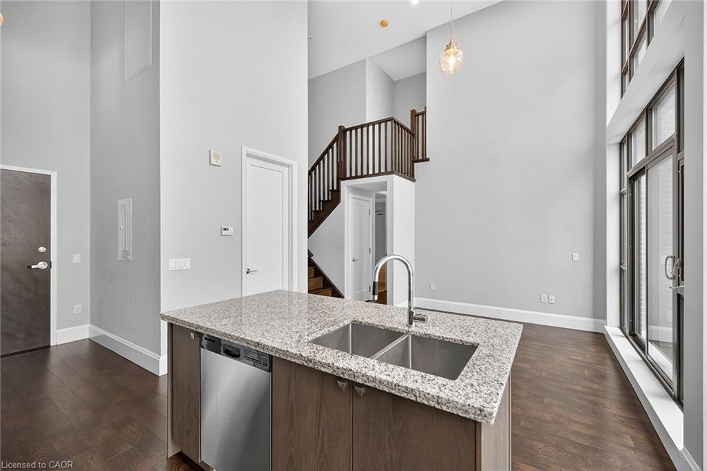 Lph6-112 King Street E, Hamilton, ON - Indoor Photo Showing Kitchen With Double Sink With Upgraded Kitchen