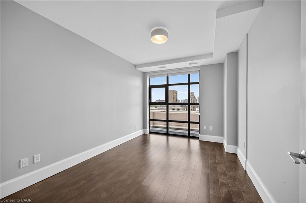 Lph6-112 King Street E, Hamilton, ON - Indoor Photo Showing Other Room