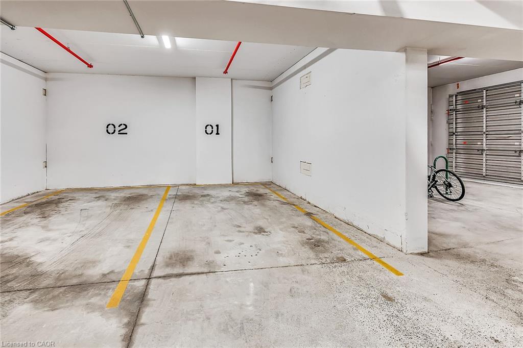 Lph6-112 King Street E, Hamilton, ON - Indoor Photo Showing Garage