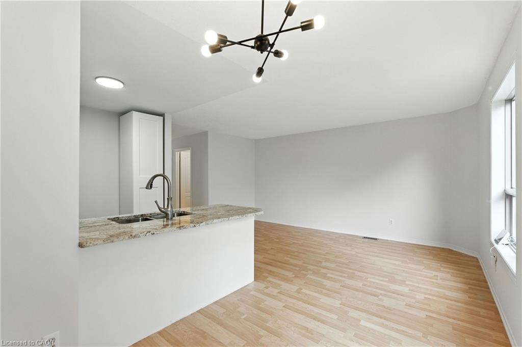 39 Foxborough Drive, Ancaster, ON - Indoor