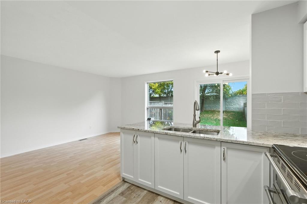39 Foxborough Drive, Ancaster, ON - Indoor Photo Showing Kitchen With Double Sink