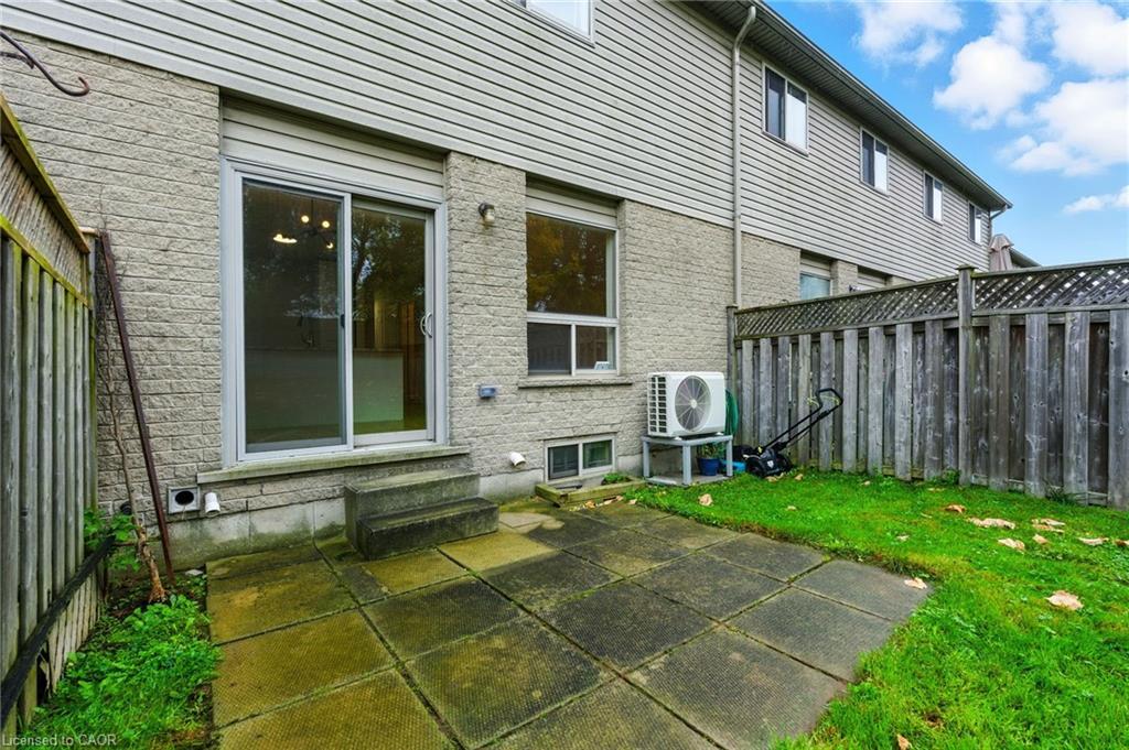 39 Foxborough Drive, Ancaster, ON - Outdoor With Exterior