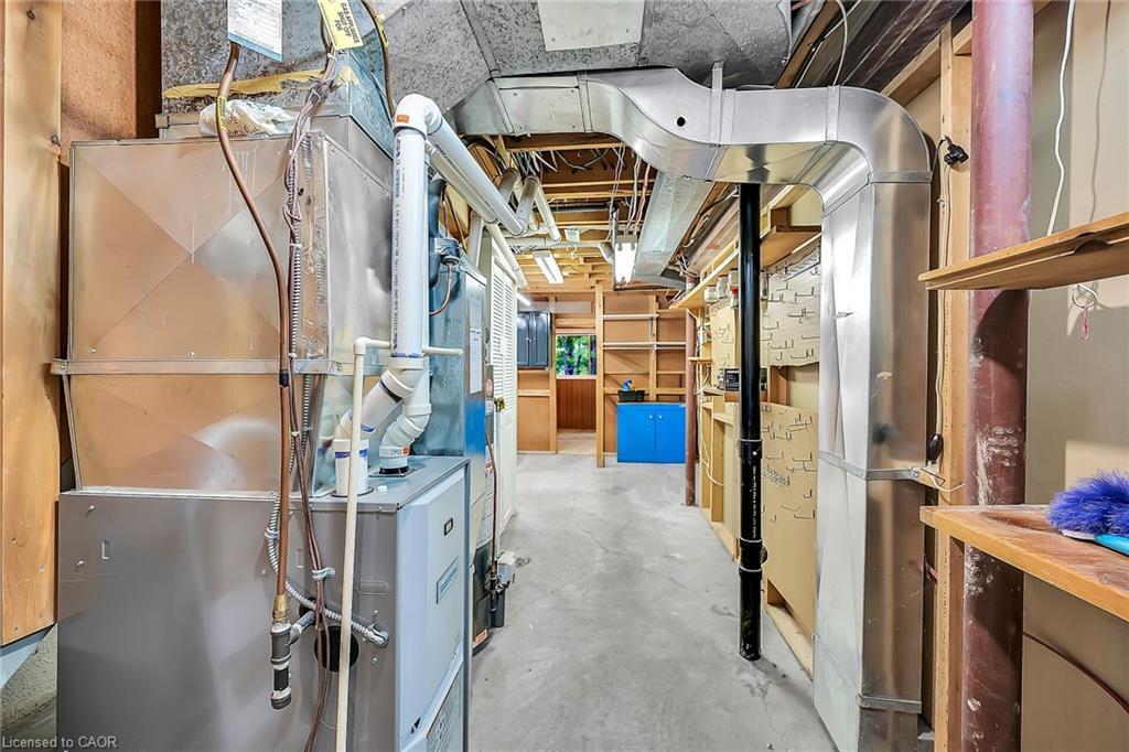 7-1560 Kerns Road, Burlington, ON - Indoor Photo Showing Basement