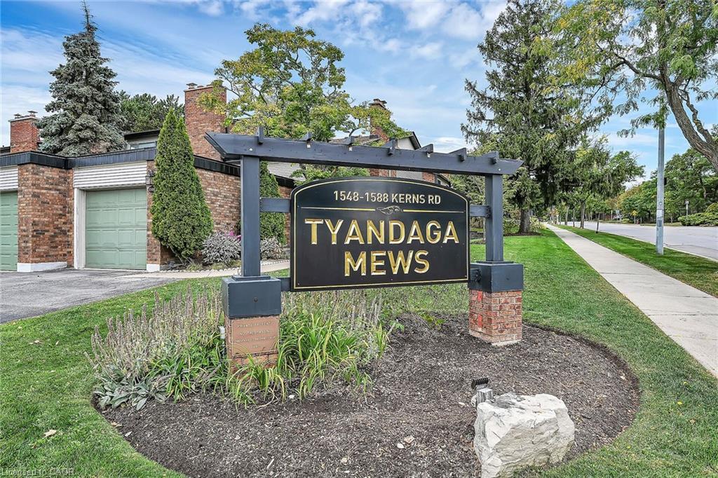 7-1560 Kerns Road, Burlington, ON - Outdoor