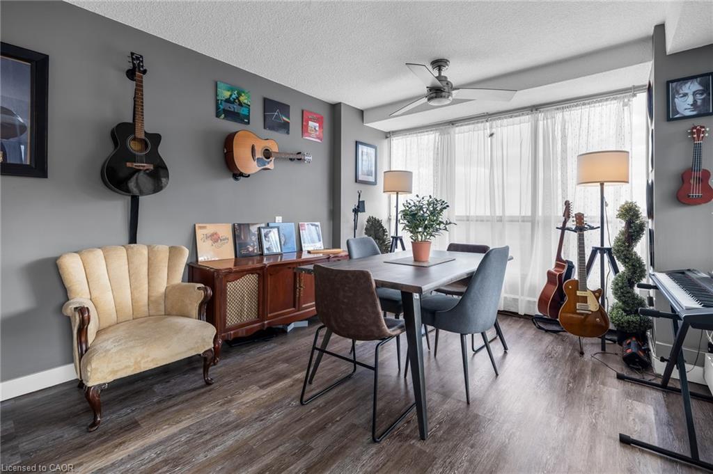 1406-150 Charlton Avenue E, Hamilton, ON - Indoor