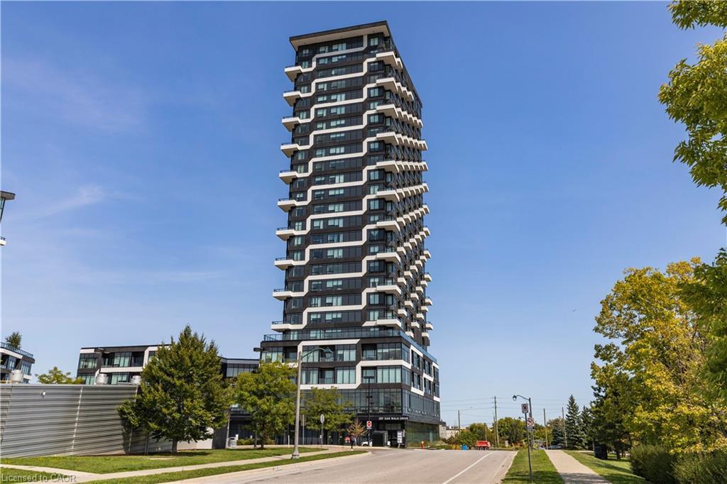 906-297 Oak Walk Drive, Oakville, ON - Outdoor With Facade