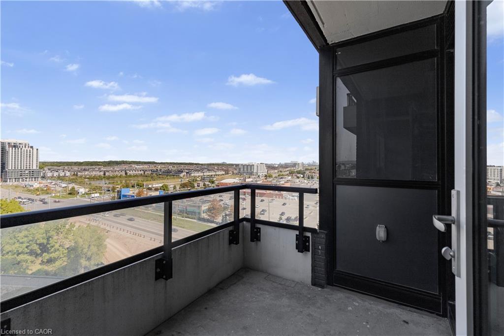 906-297 Oak Walk Drive, Oakville, ON - Outdoor With Exterior