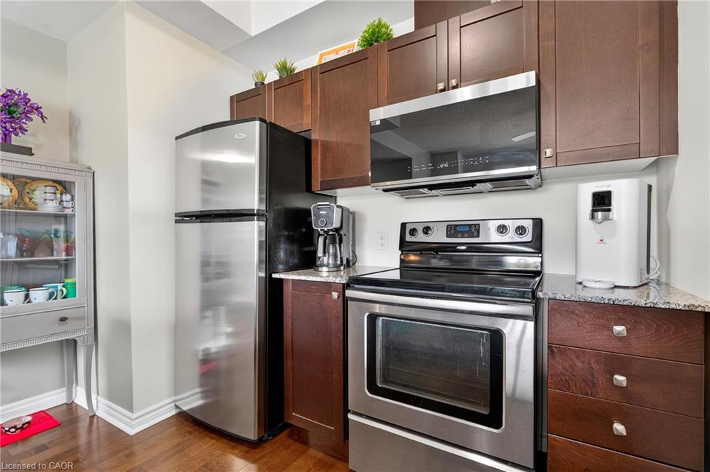601-170 Water Street N, Cambridge, ON - Indoor Photo Showing Kitchen With Stainless Steel Kitchen