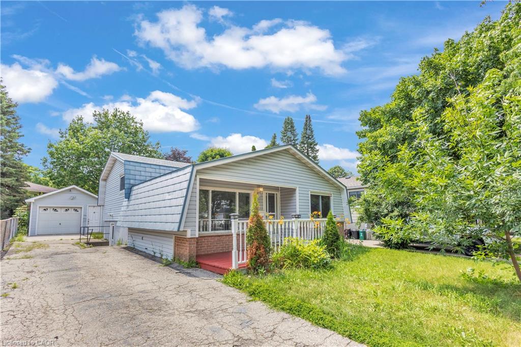 87 Christopher Drive, Waterloo, ON - Outdoor