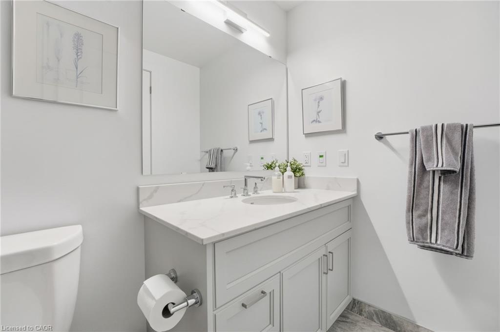 1410-15 Glebe Street, Cambridge, ON - Indoor Photo Showing Bathroom