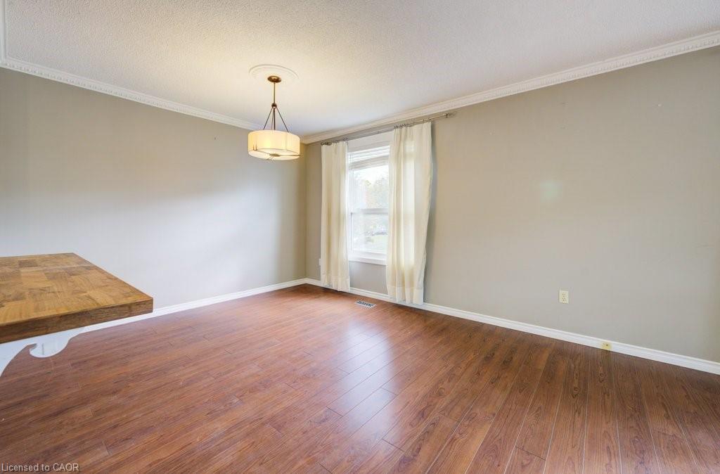 7 Folkstone Crescent, Kitchener, ON - Indoor Photo Showing Other Room