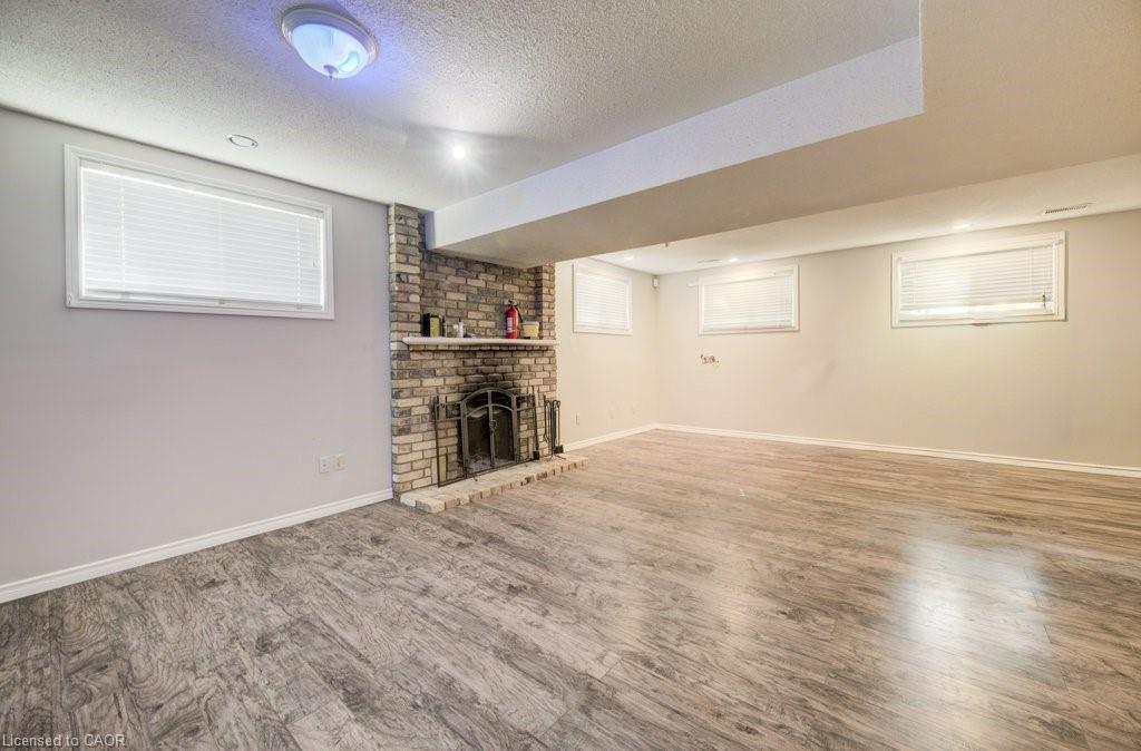 7 Folkstone Crescent, Kitchener, ON - Indoor Photo Showing Other Room