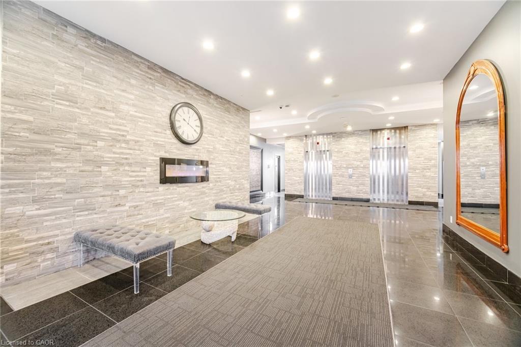 1605-135 James Street S, Hamilton, ON - Indoor Photo Showing Other Room