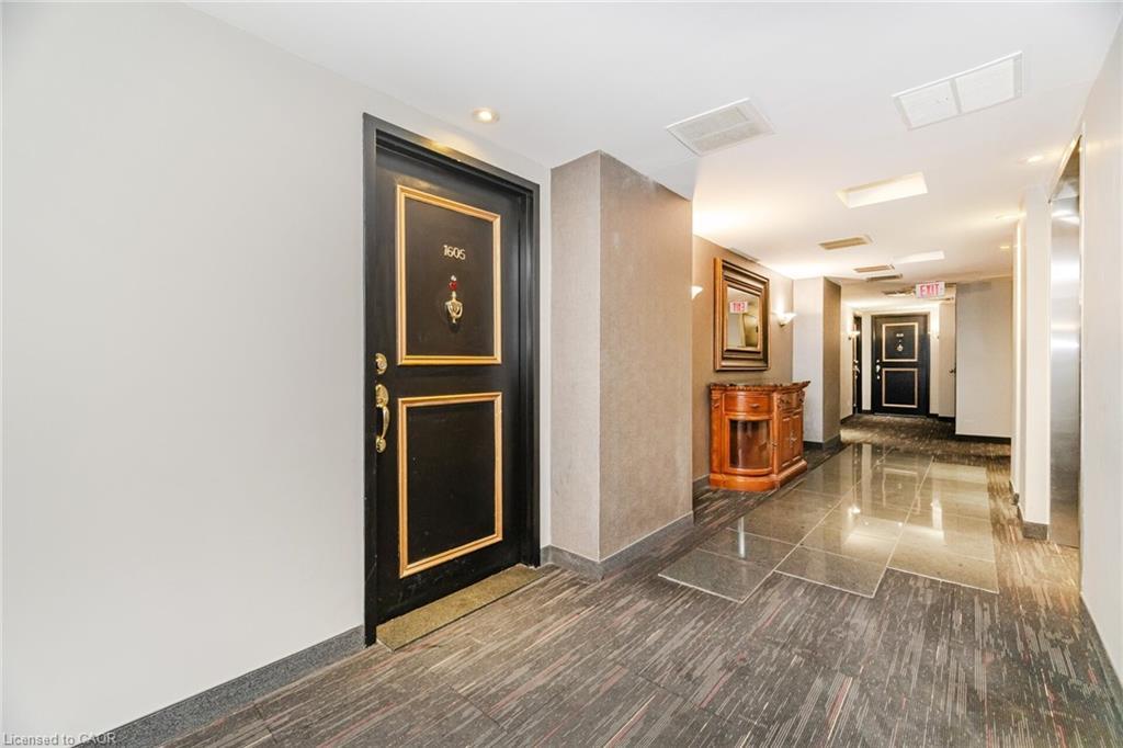 1605-135 James Street S, Hamilton, ON - Indoor Photo Showing Other Room