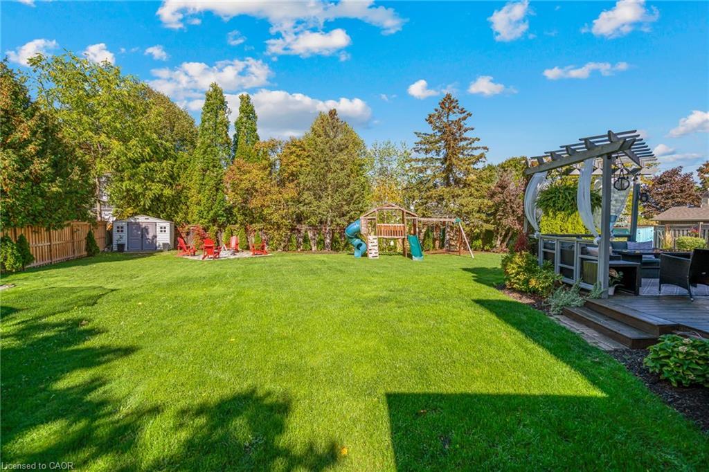 2905 Butler'S Walk, Lincoln, ON - Outdoor With Backyard