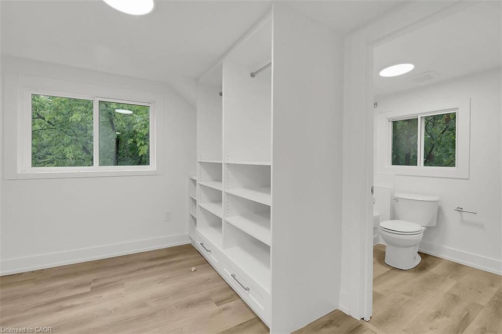 34 Rykert Street, St. Catharines, ON - Indoor Photo Showing Other Room