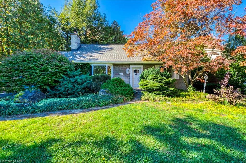 4447 Lakeshore Road, Burlington, ON - Outdoor