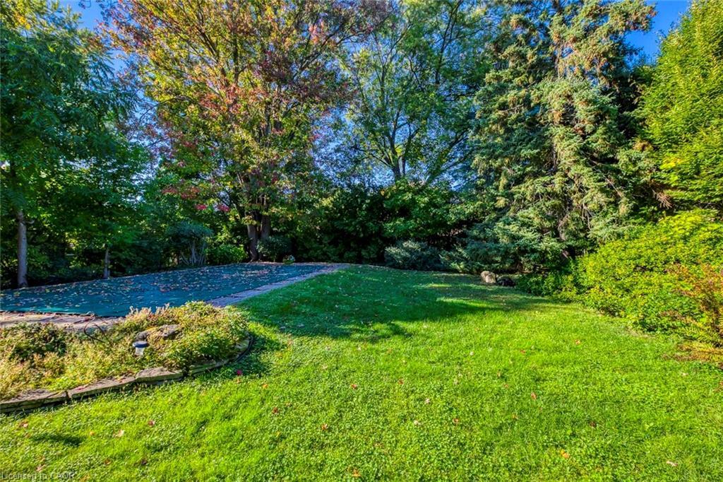 4447 Lakeshore Road, Burlington, ON - Outdoor
