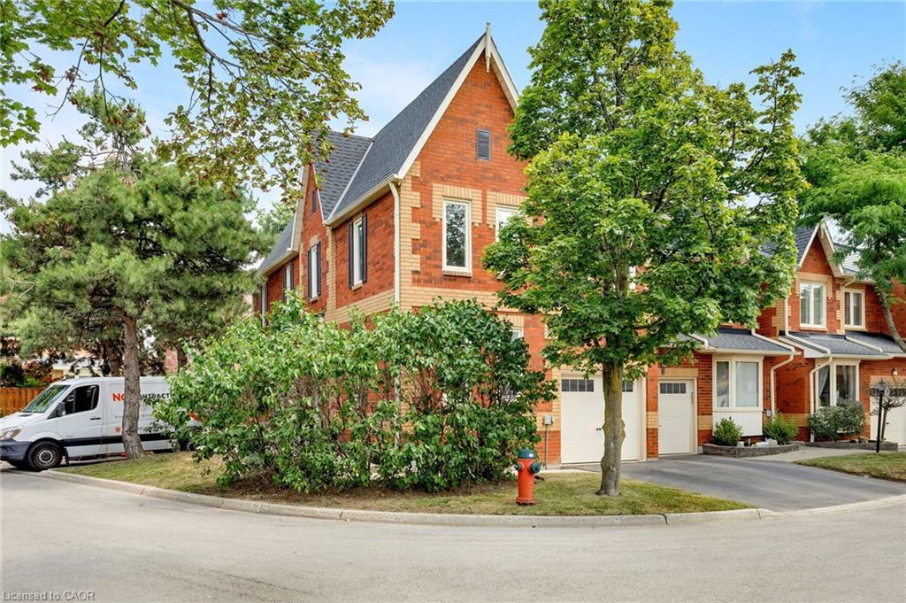 7-2006 Glenada Crescent, Oakville, ON - Outdoor With Facade