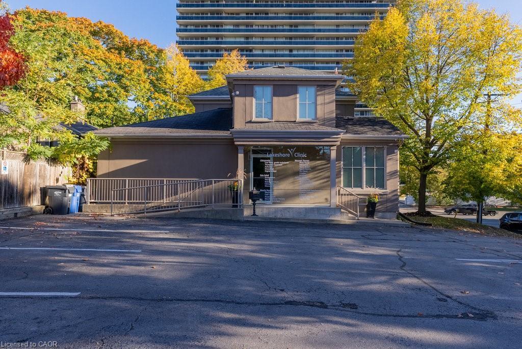 2159 Lakeshore Road, Burlington, ON