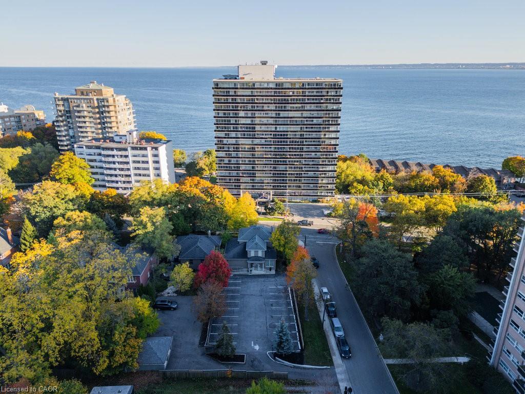 2159 Lakeshore Road, Burlington, ON