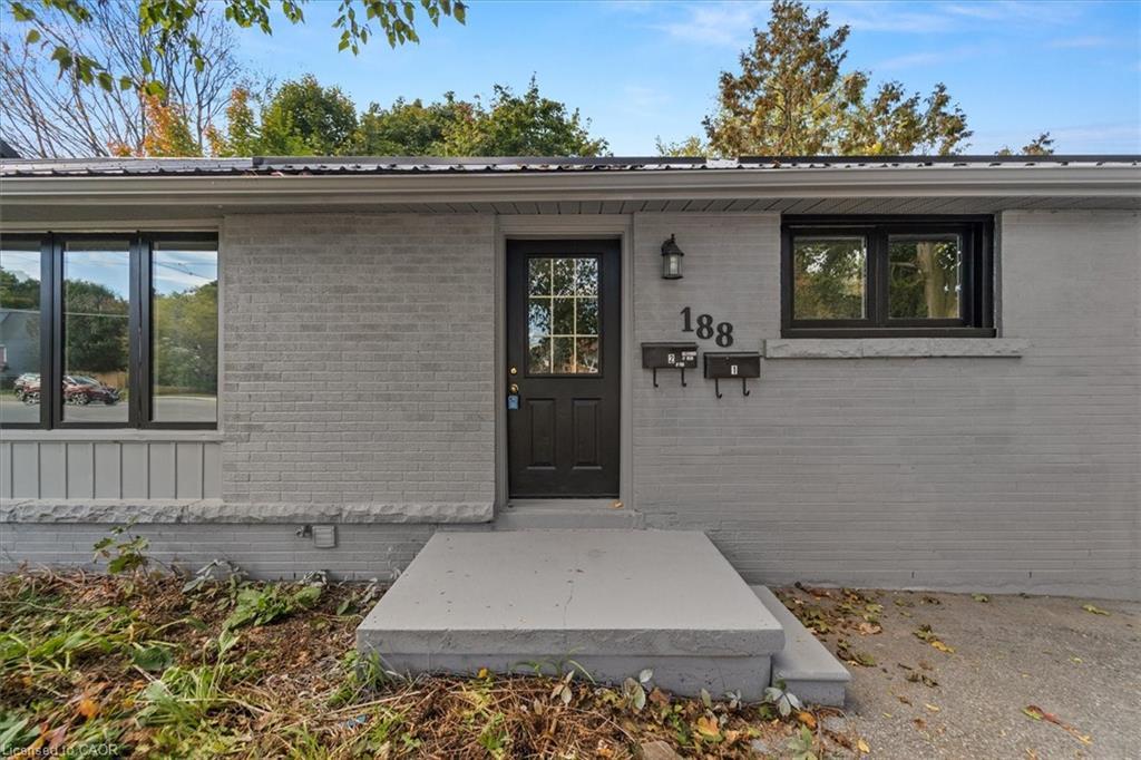 Main-188 St Vincent Street, Barrie, ON - Outdoor