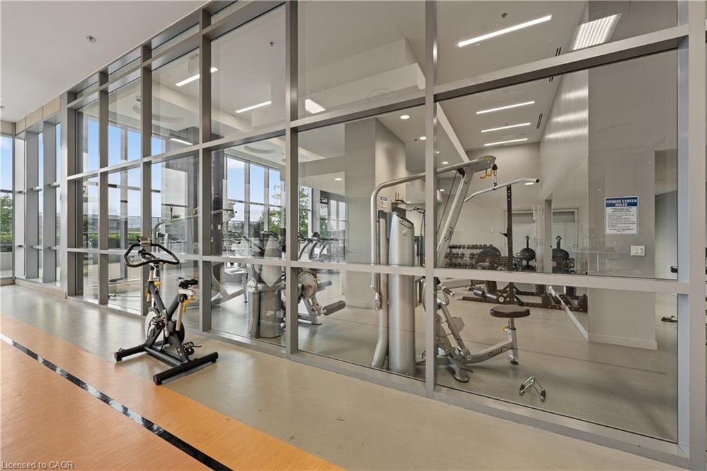 906-2087 Fairview Street, Burlington, ON - Indoor Photo Showing Gym Room