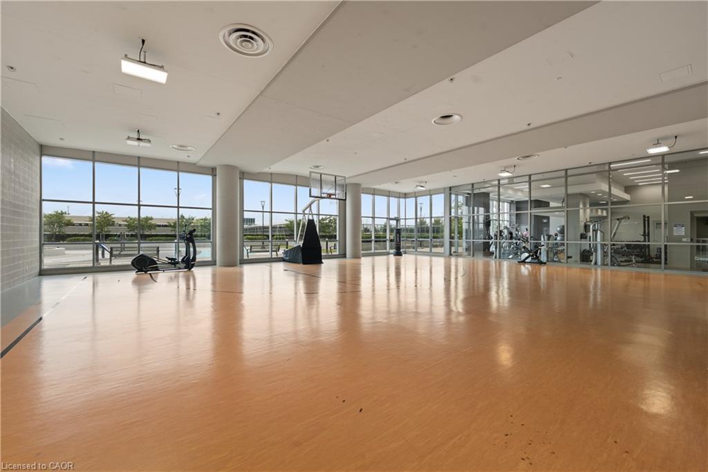 906-2087 Fairview Street, Burlington, ON - Indoor