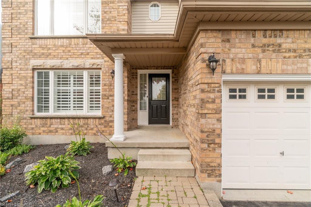 200 Mcmeeken Drive, Cambridge, ON - Outdoor