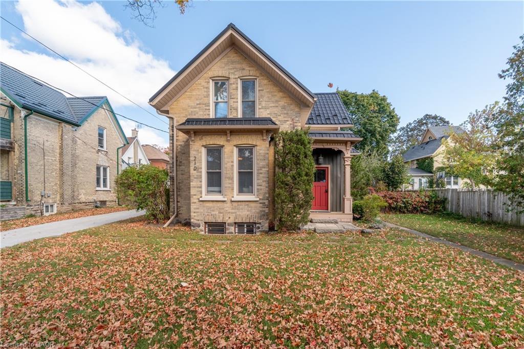 210 Lancaster Street E, Kitchener, ON - Outdoor