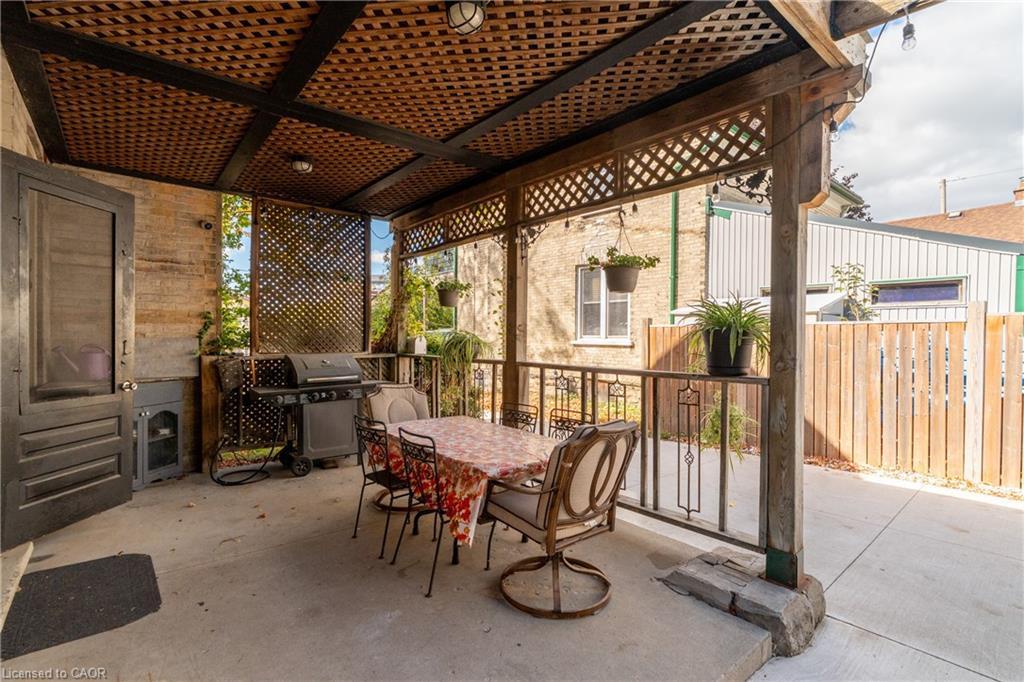 210 Lancaster Street E, Kitchener, ON - Outdoor With Deck Patio Veranda With Exterior