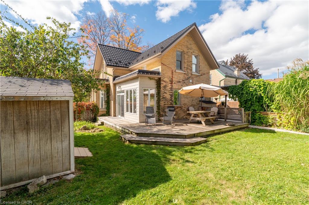 210 Lancaster Street E, Kitchener, ON - Outdoor With Deck Patio Veranda