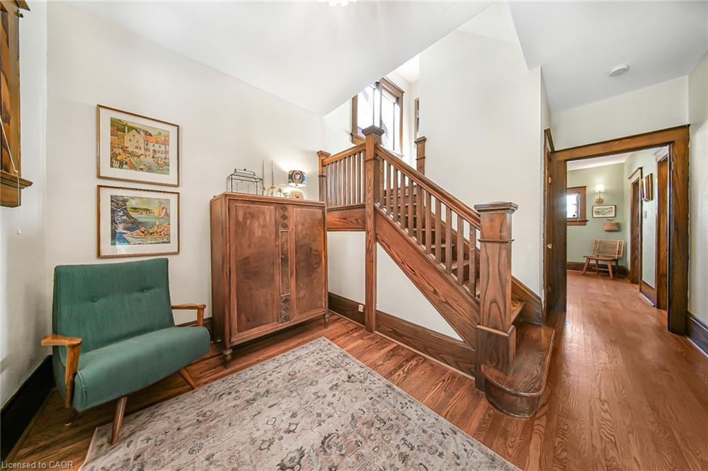 60 Heins Avenue, Kitchener, ON - Indoor Photo Showing Other Room