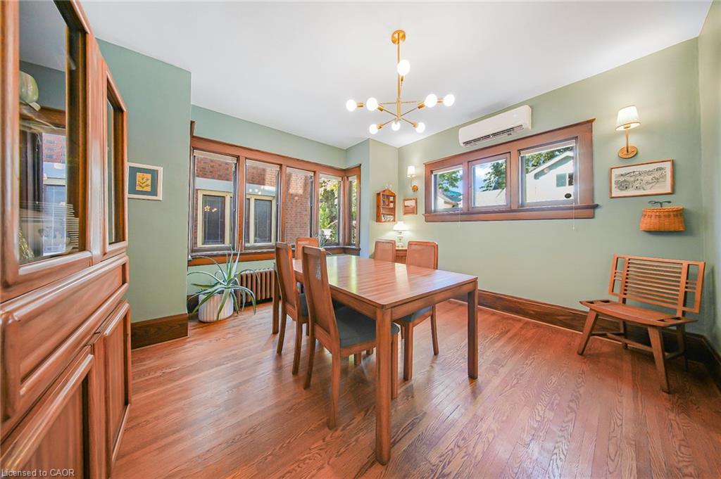 60 Heins Avenue, Kitchener, ON - Indoor Photo Showing Dining Room
