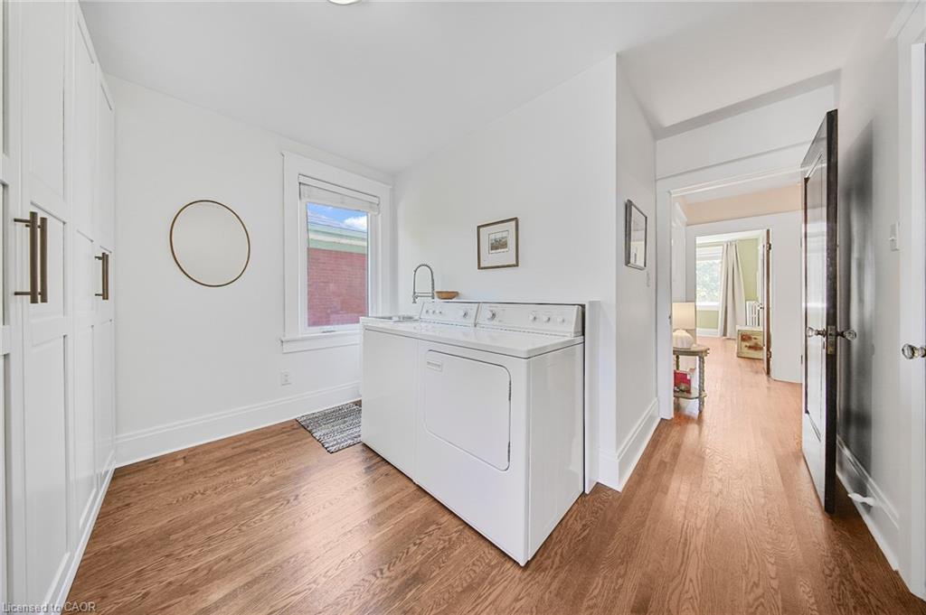 60 Heins Avenue, Kitchener, ON - Indoor Photo Showing Laundry Room