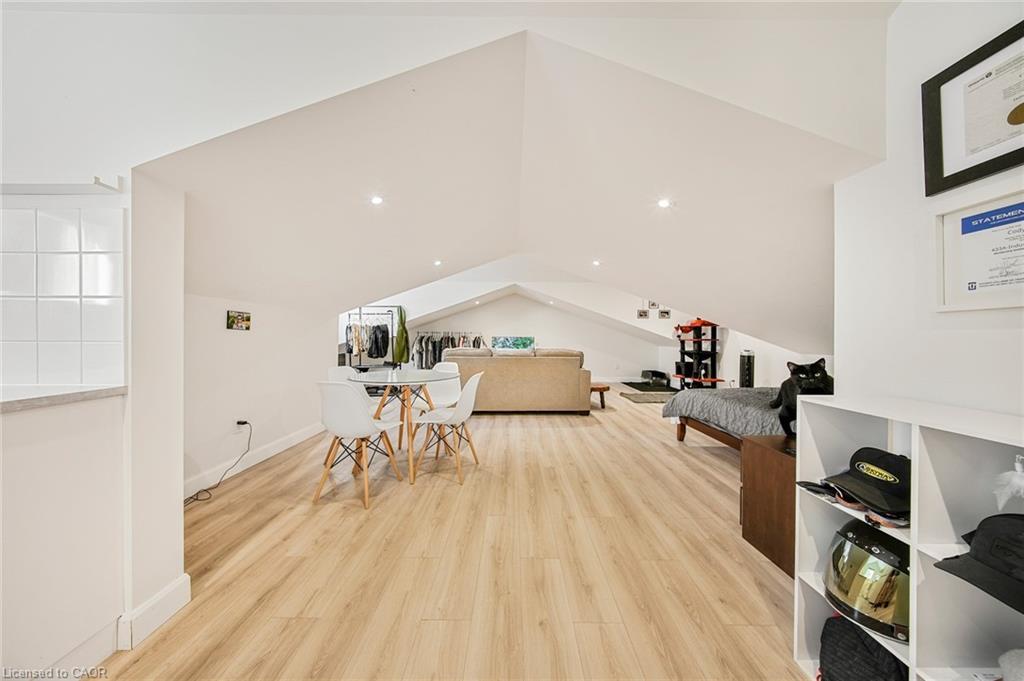 60 Heins Avenue, Kitchener, ON - Indoor