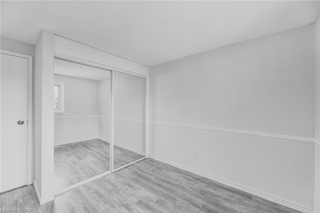 17 Maplestone Avenue, Sarnia, ON - Indoor Photo Showing Other Room