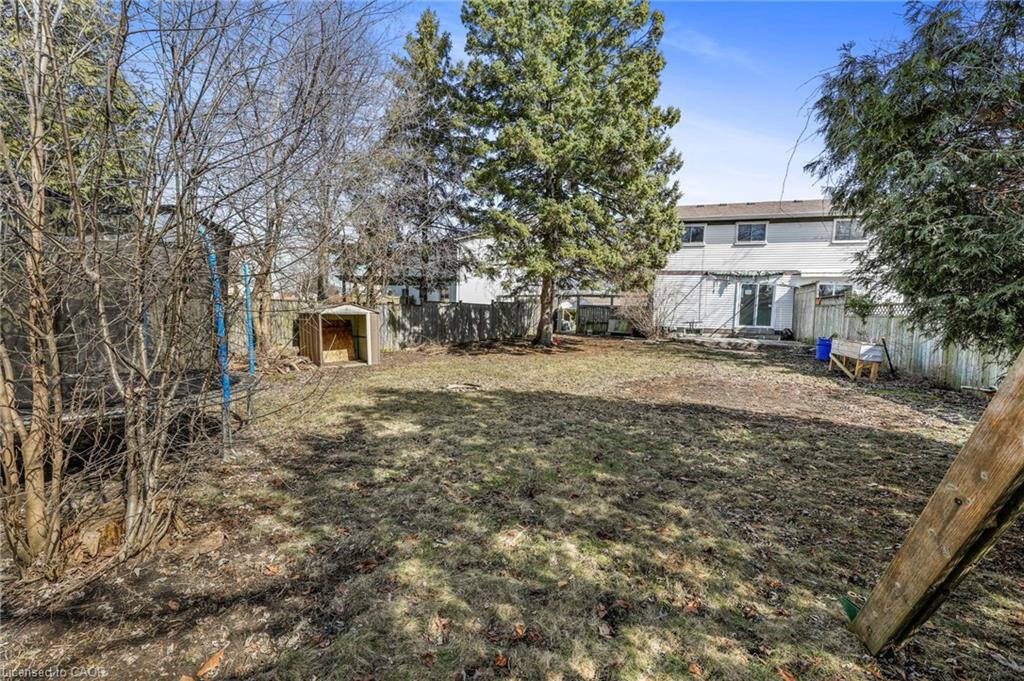 17 Maplestone Avenue, Sarnia, ON - Outdoor