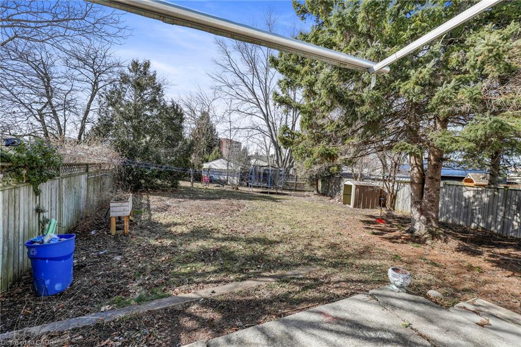 17 Maplestone Avenue, Sarnia, ON - Outdoor