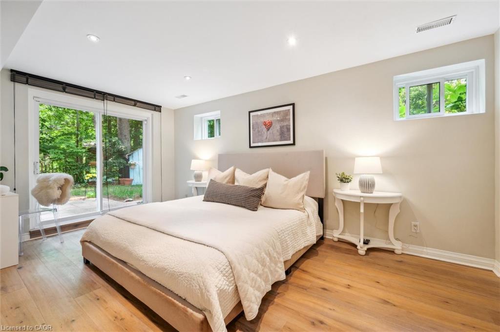 179 Shanley Terrace, Oakville, ON - Indoor Photo Showing Bedroom