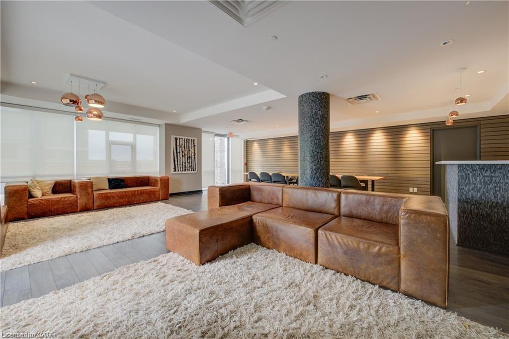 703-85 Duke Street W, Kitchener, ON - Indoor