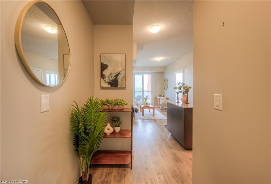 703-85 Duke Street W, Kitchener, ON - Indoor Photo Showing Other Room