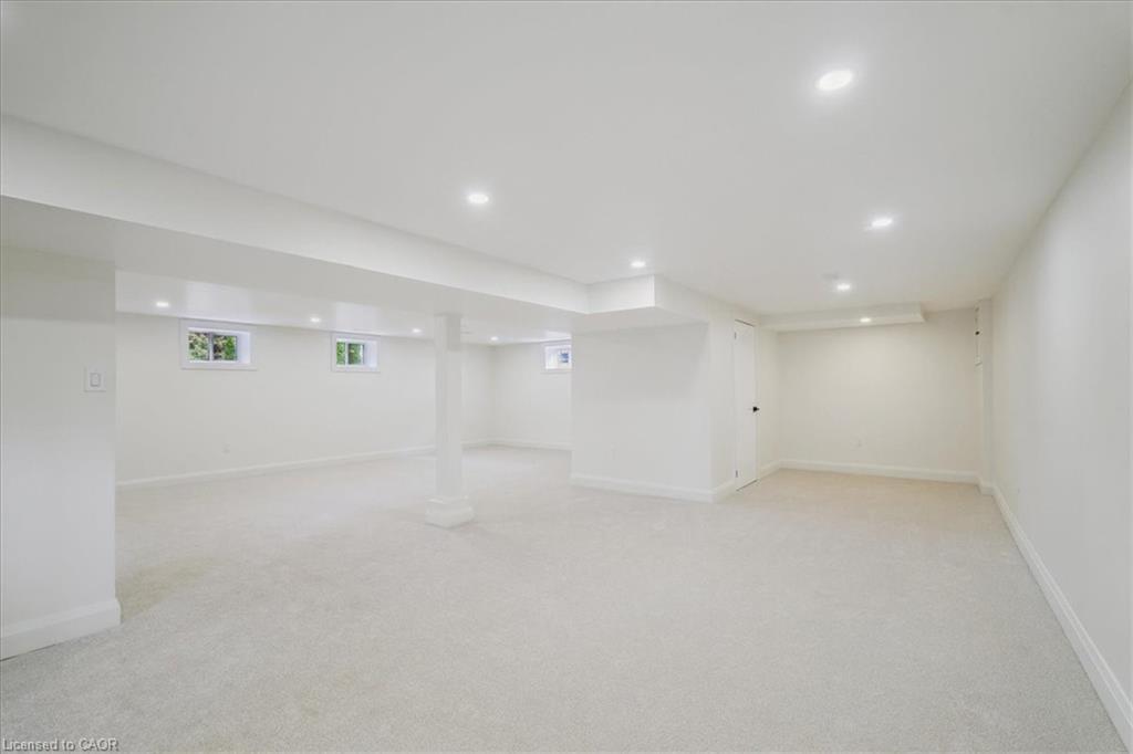 1391 Mountain Grove Avenue, Burlington, ON - Indoor