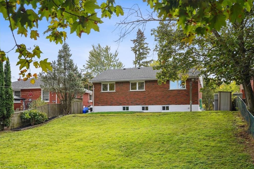 1391 Mountain Grove Avenue, Burlington, ON - Outdoor