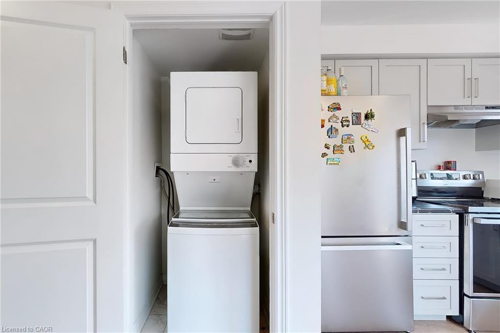 2 Reid Avenue North Avenue, Hamilton, ON - Indoor