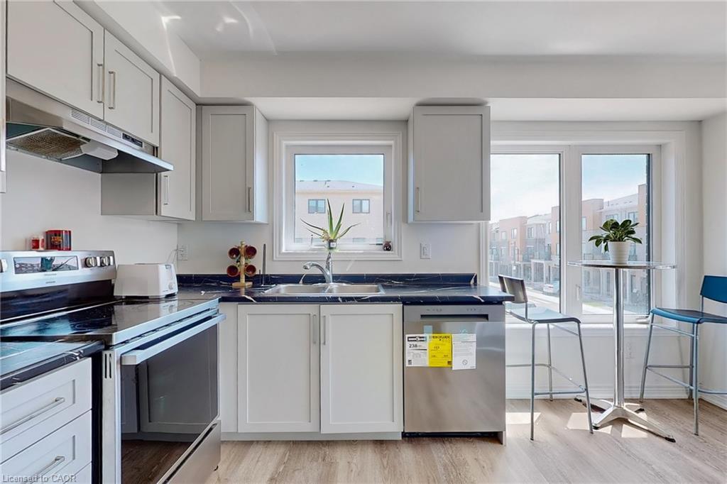 2 Reid Avenue North Avenue, Hamilton, ON - Indoor Photo Showing Kitchen With Double Sink