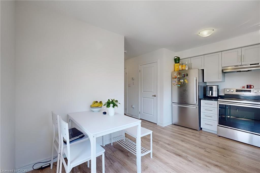 2 Reid Avenue North Avenue, Hamilton, ON - Indoor