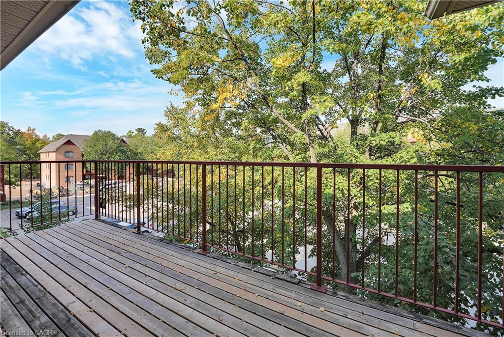 1732-1478 Pilgrims Way, Oakville, ON - Outdoor With Balcony