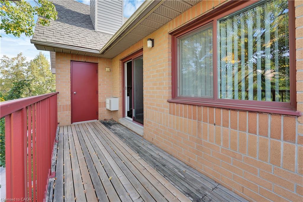 1732-1478 Pilgrims Way, Oakville, ON - Outdoor With Exterior